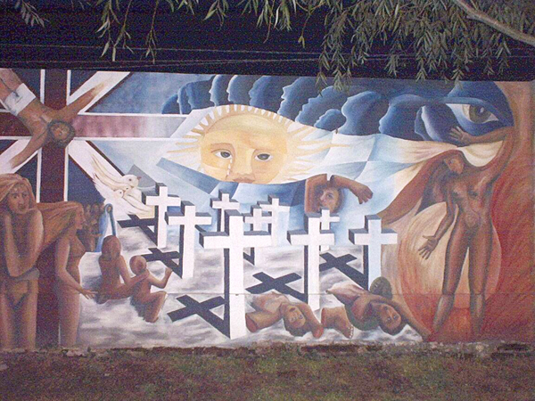 http://www.bolivarhoy.com.ar/fotos/abc/20070402MalvinasPlazoleta2.jpg