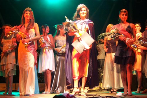 Fueron elegidas la Reina y su corte