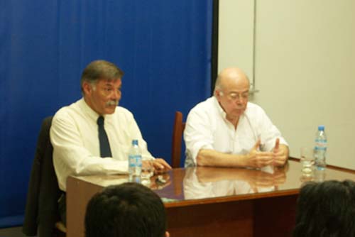 Ruiz y Fal disertaron en el CRUB