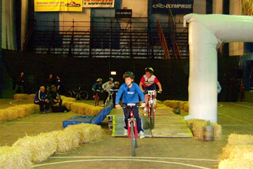 Mountain bike indoor en el Complejo