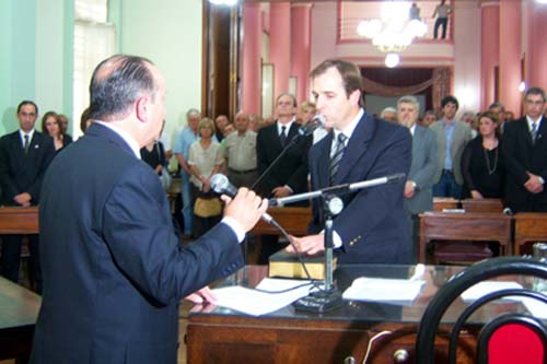 Jos� Gabriel Erreca asumi� como Intendente