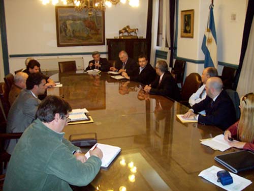 Gestiones ante autoridades nacionales