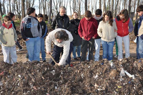 Alumnos de Pirovano visitaron SANEBO