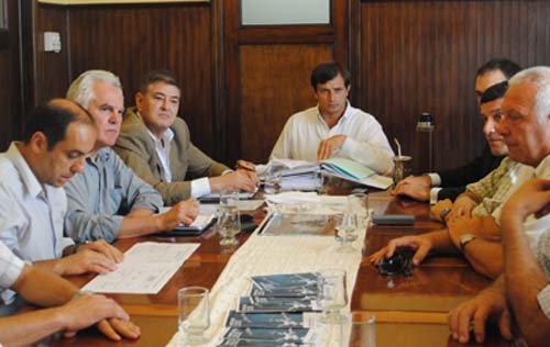 Bucca recibi� a las autoridades de OCEBA por el problema energ�tico