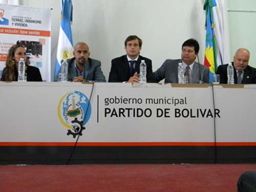 Se cre� el programa de regularizaci�n dominial y se entregaron m�s de 60 escrituras