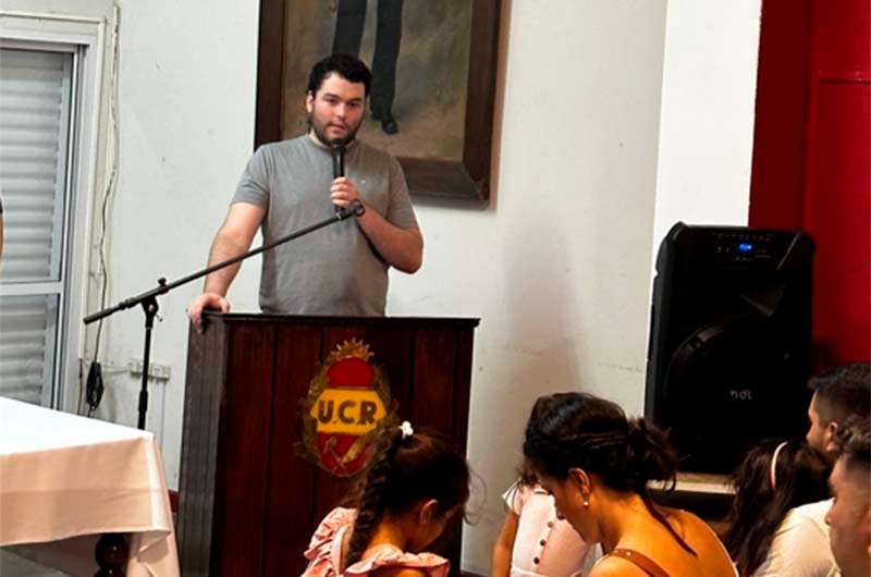 Mapis asumió como nuevo presidente de la Juventud Radical