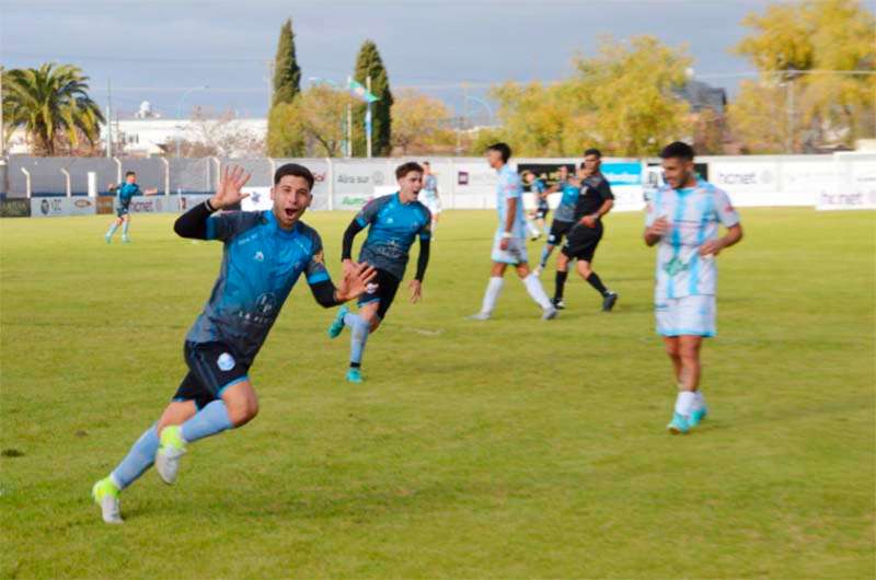 Triunfos de Ciudad y Balonpié en la ida de semifinales