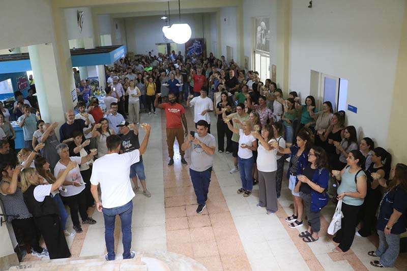 Brindis de Navidad junto al Intendente Bucca