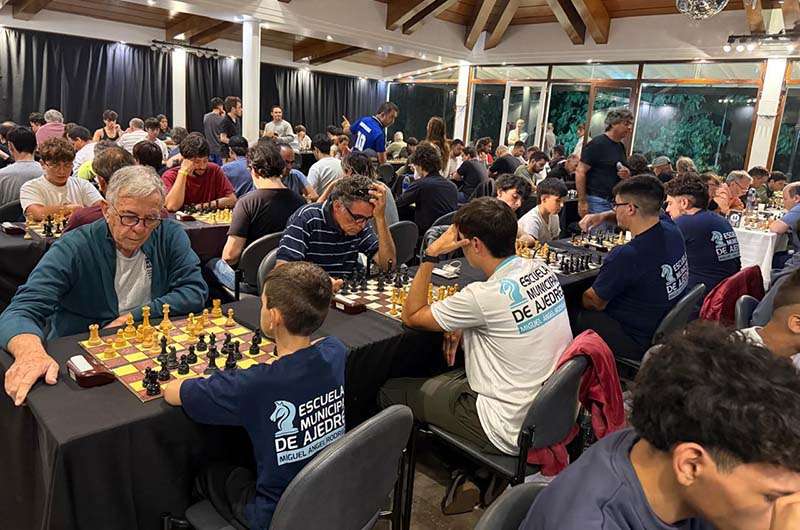Destacada participación de la Escuela Municipal de Ajedrez