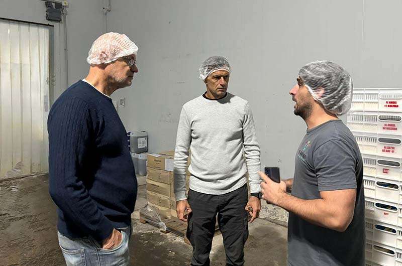 El intendente visitó la fábrica de quesos El Ángel