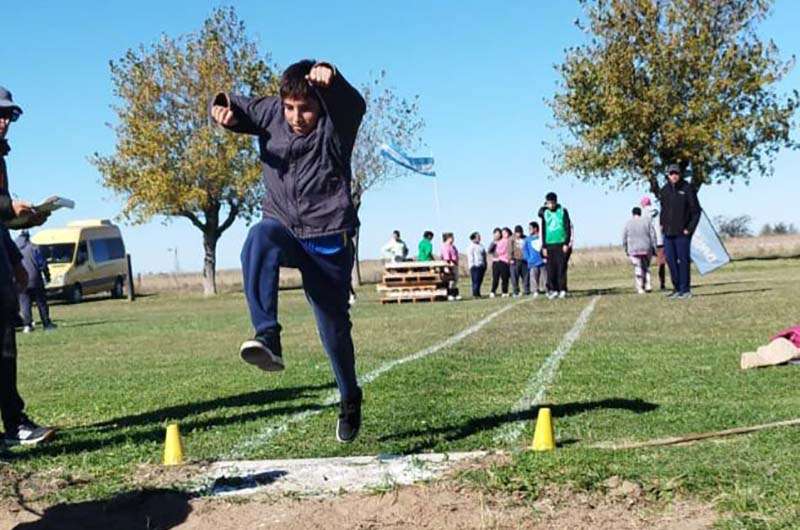 Paradeporte participó de “Jugando por la provincia”