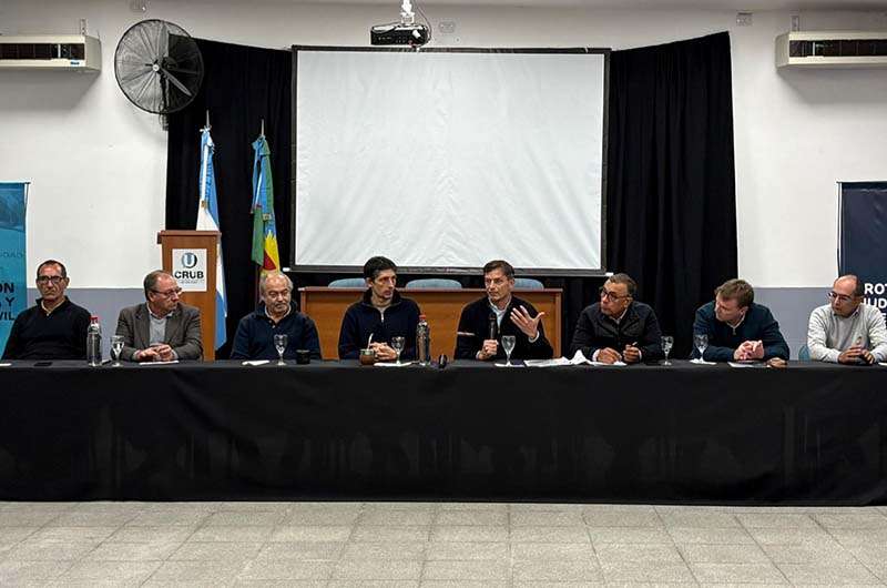 Bolívar fue sede del foro para debatir la reforma ley